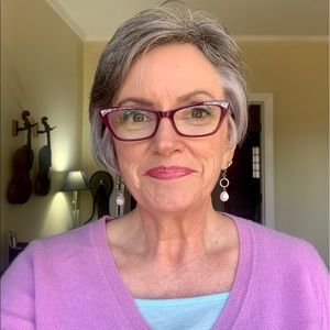 Meet your Posher, Kelly